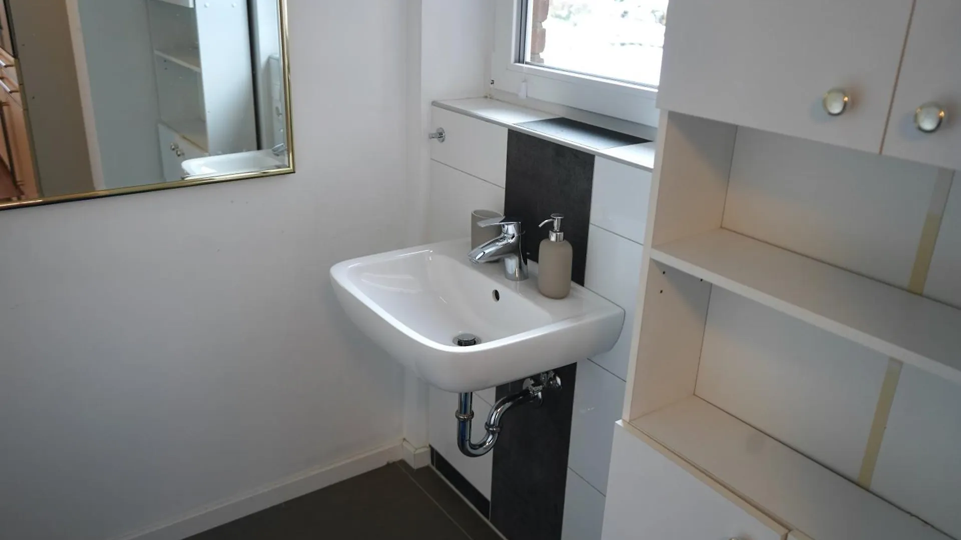 Charmantes Maisonette-Appartment Köln 0*,